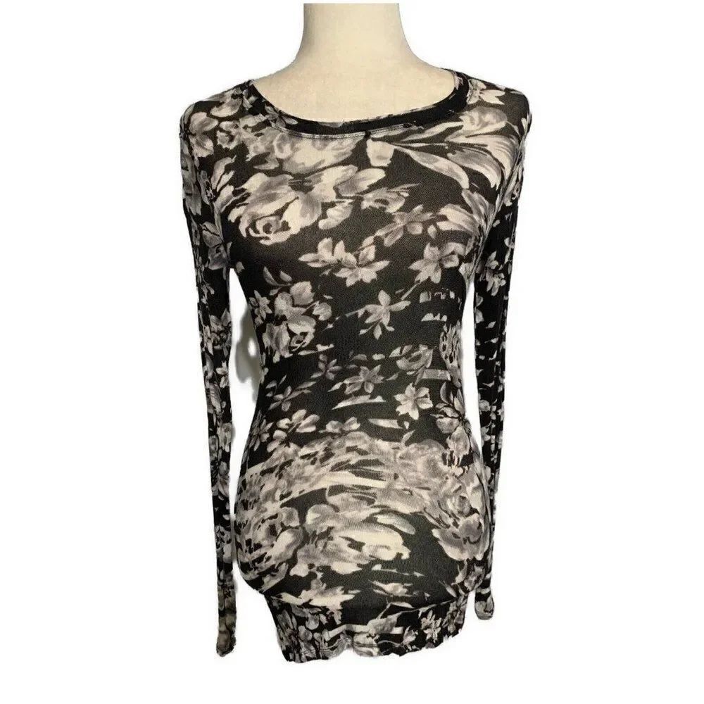 bcbg maxazria Black White Floral Crew Neck Long Sleeve Thin Bodycon Sweater Top